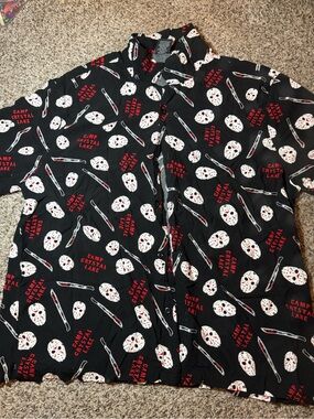 Hot Topic Black Button-Up Shirt with White & Red Horror Print